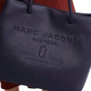 BRAND NEW MARC JACOBS EAST WEST TOTE-NAVY-NO DEFECTS, NO WEAR OR TEAR